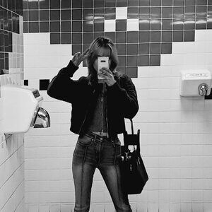 Meet your Posher, Sky